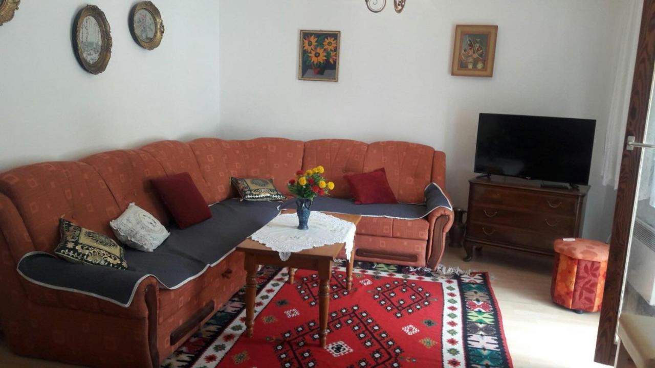 Guesthouse Sanja Mostar Bagian luar foto