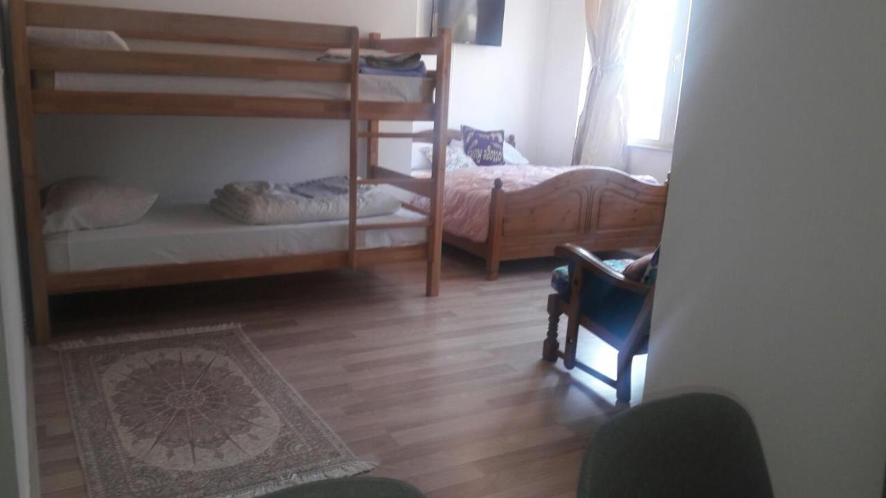 Guesthouse Sanja Mostar Bagian luar foto